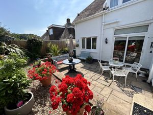 Photo 33- click for photo gallery